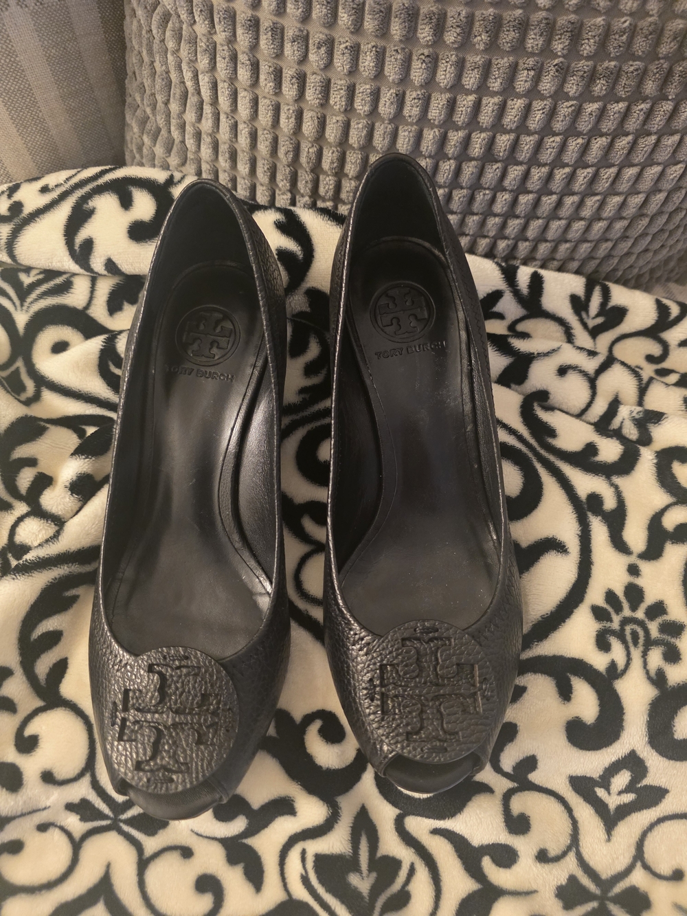 Tory Burch Black Leather Peep-Toe Pumps